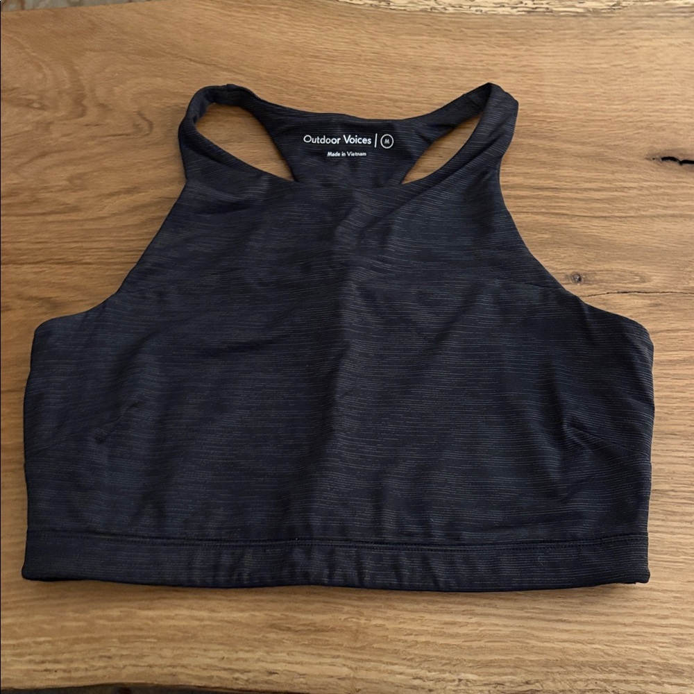 Outdoor Voices TechSweat Crop Top Size Medium.